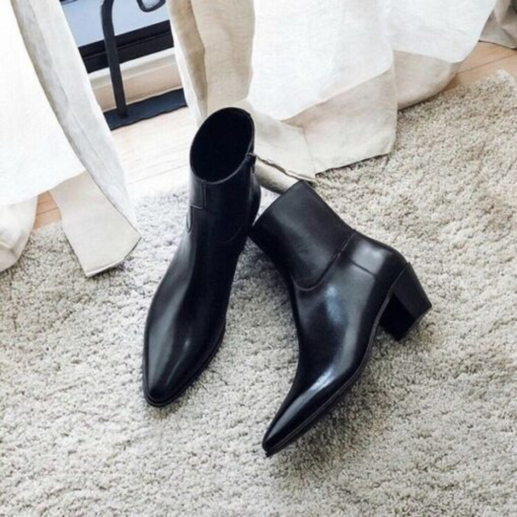 Luxury Mille Dollari shoes with accessories including hypoallergenic designer shoe bag, leather cream, shoe horn, duster, and shiner for proper care and maintenance