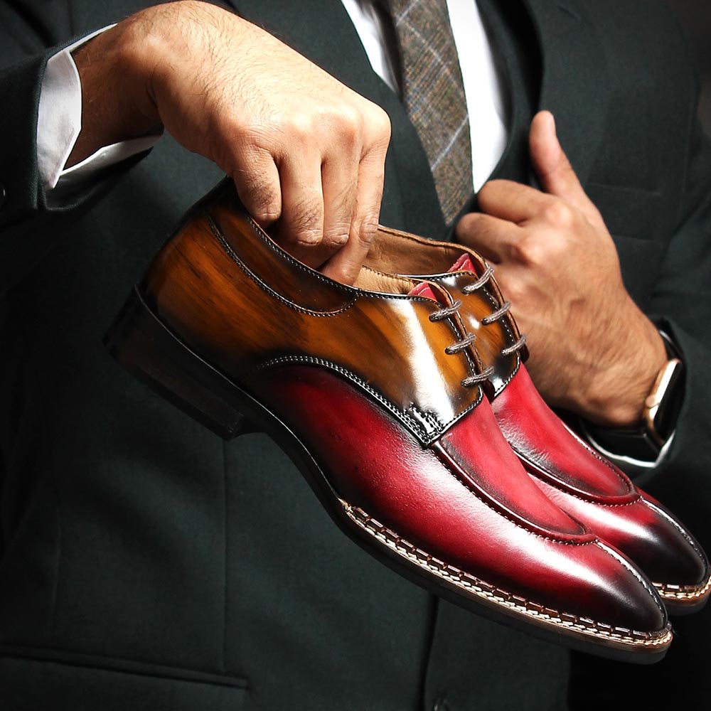 Men’s two-tone leather lace-up formal shoes in oxblood and brown premium finish