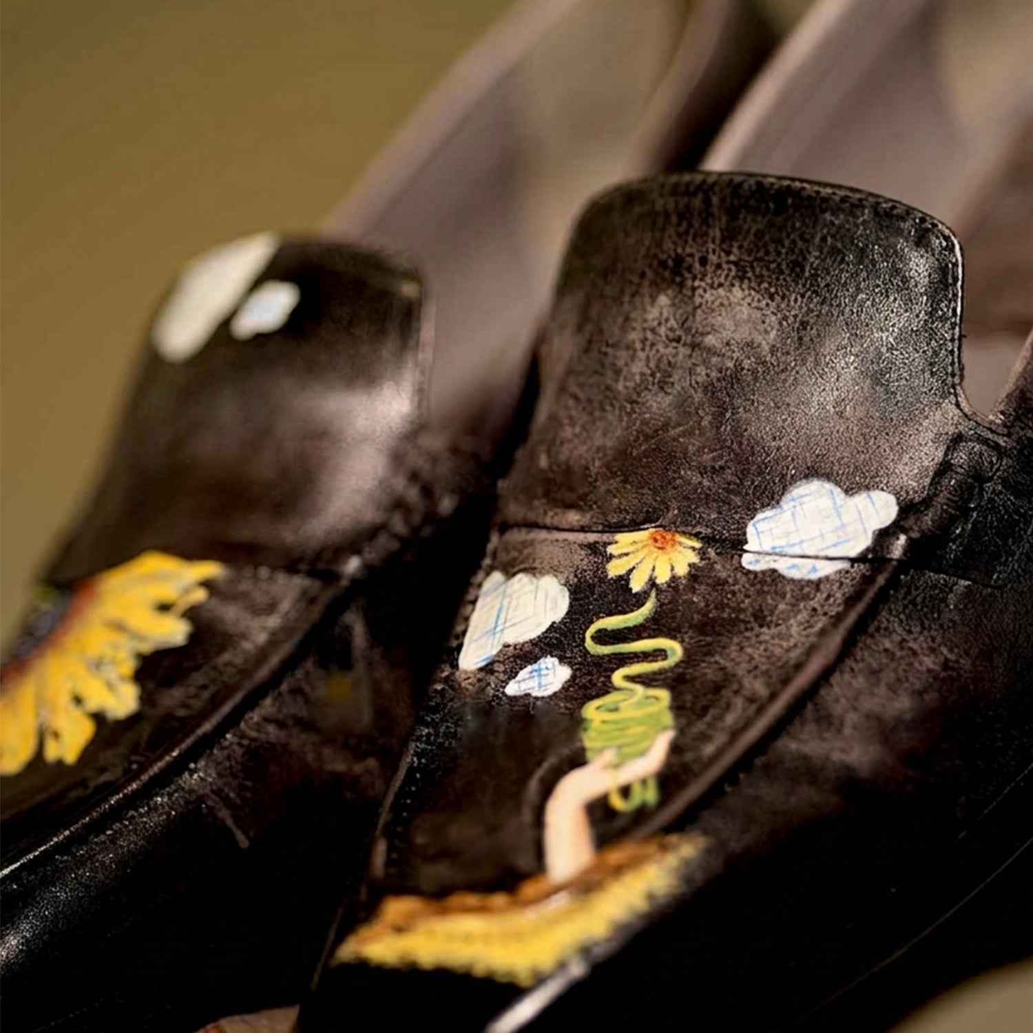 Black Hand-Painted Artistic Leather Loafers for Men